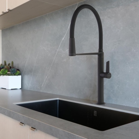 Ramon Soler bateria kuchenna czarny mat z systemem magnetycznym